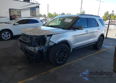 2019 Ford Explorer Xlt z USA, uszkodzony, nr VIN 1FM5K7D86KGA09316